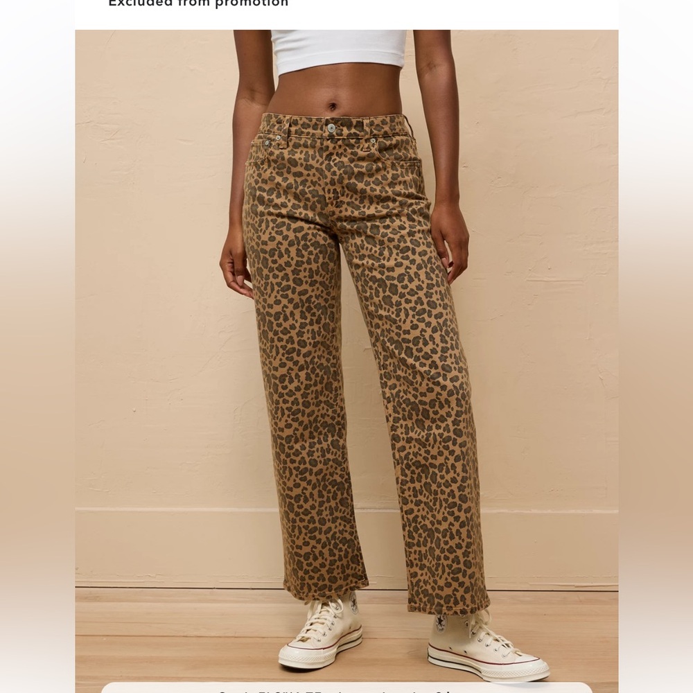 AE Stretch Leopard High-Waisted Stovepipe Ankle Pant